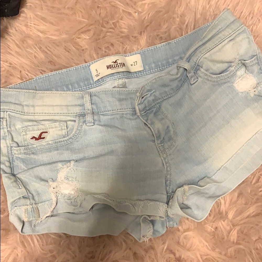 Hollister shorts size 5 27
